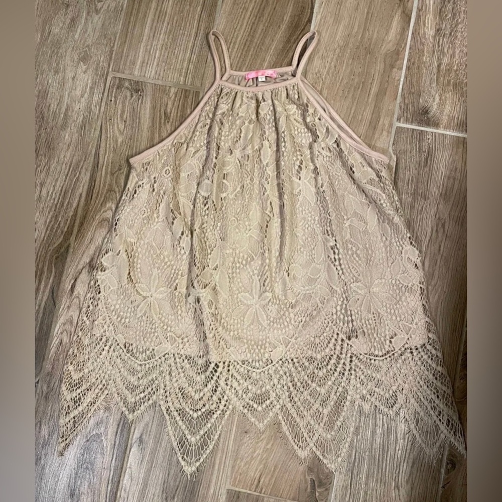 Frilly Tank - Picture 2 of 2